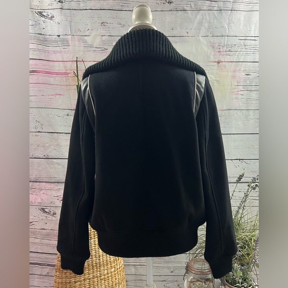 Gap Varsity Wool Bomber Jacket Size TALL Small in Black - Picture 5 of 12